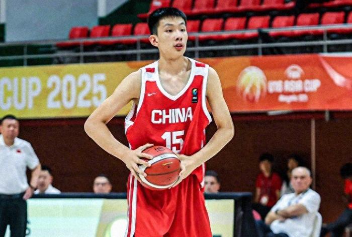 澳门真人百家乐官网-14分大胜！中国U16男篮复仇新西兰，5连胜打进决赛，希望之星24+6